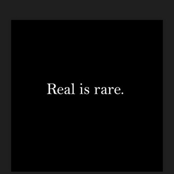 Meet your Posher, Michelle - Picture 1 of 1